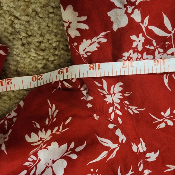 Ralph Lauren 100% cotton blouse, button up in red and white, Hawaiian - Picture 5 of 5